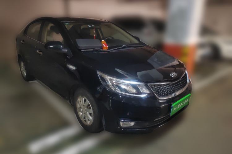 Used Kia K2 2015 Sedan 1.4L Automatic GLS Front Right 45 Deg