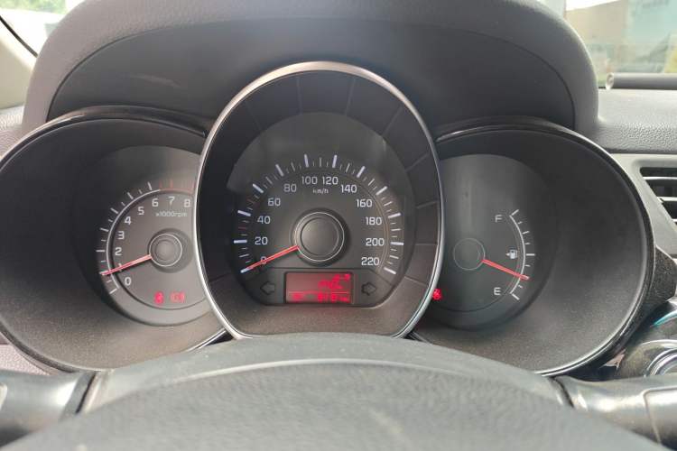 Used Kia K2 2015 Sedan 1.4L MT GLS Instrument Cluster