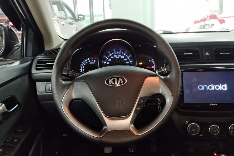 Used Kia K2 2015 Sedan 1.4L MT GLS Interior 2