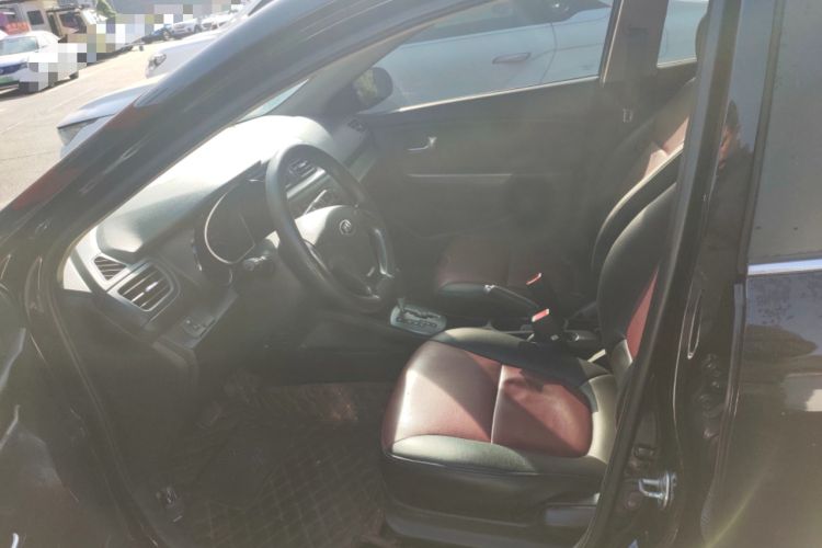 Used Kia K2 2015 Sedan 1.4L Automatic GLS Left Front Seat