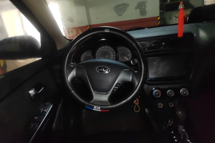 Used Kia K2 2015 Sedan 1.4L Automatic GLS Steering Wheel