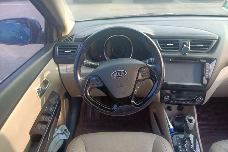 Used Kia K2 2015 Sedan 1.6L Automatic Transmission Premium Steering Wheel