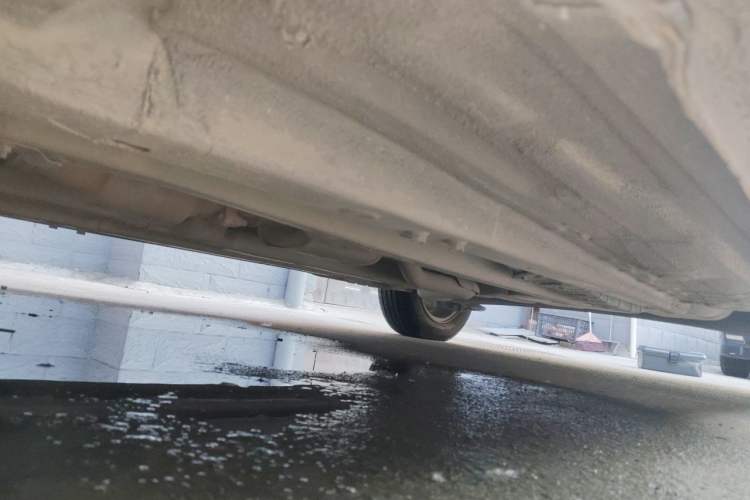 Used Kia K2 2015 Sedan 1.4L MT GLS Chassis Front Left