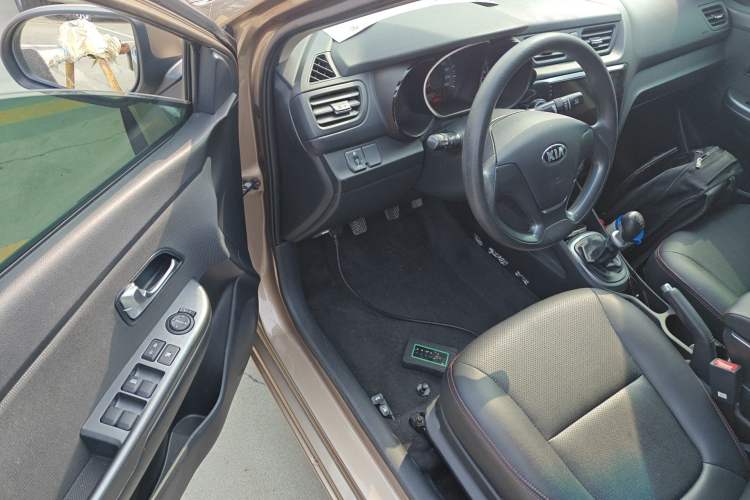 Used Kia K2 2015 Sedan 1.4L MT GLS Driver Seat