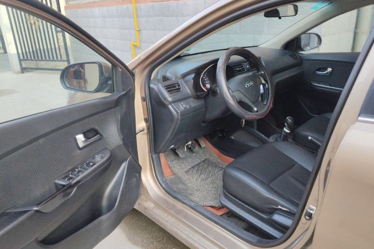 Used Kia K2 2015 Sedan 1.4L MT GLS Driver Seat