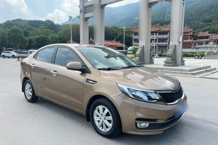 Used Kia K2 2015 Sedan 1.4L MT GLS Exterior 4