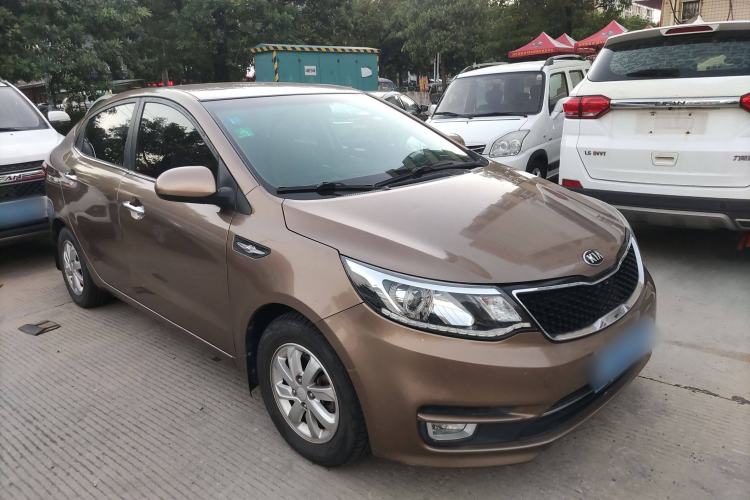 Used Kia K2 2015 Sedan 1.4L MT GLS Front Right 45 Deg