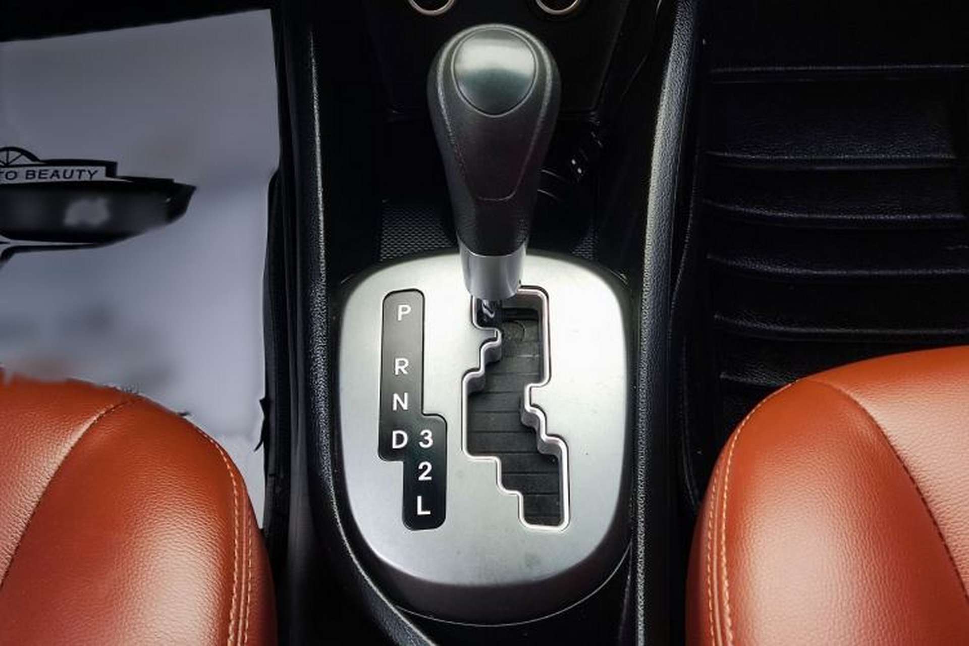Used Kia K2 2015 Sedan 1.4L Automatic GLS Interior 4