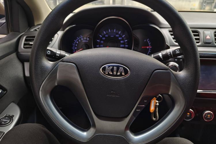Used Kia K2 2015 Sedan 1.4L Automatic GLS Interior 6