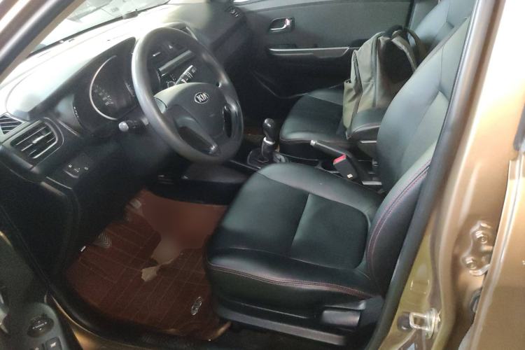 Used Kia K2 2015 Sedan 1.4L MT GLS Left Front Seat