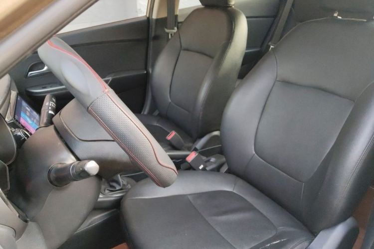 Used Kia K2 2015 Sedan 1.4L MT GLS Left Front Seat