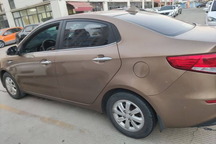 Used Kia K2 2015 Sedan 1.4L MT GLS Left Side