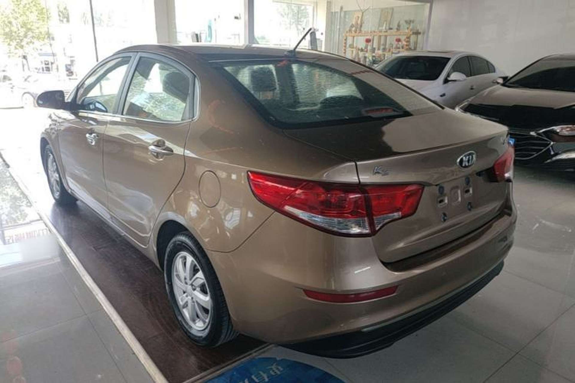 Used Kia K2 2015 Sedan 1.4L MT GLS Rear Left 45 Deg