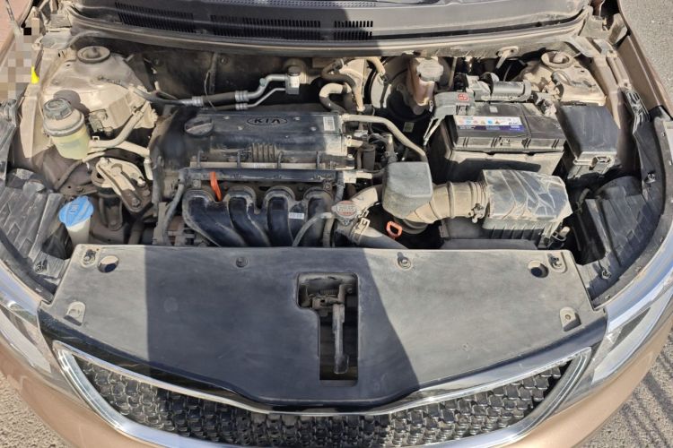Used Kia K2 2015 Hatchback 1.4L AT GLS Cool Edition Engine Bay