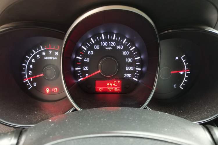 Used Kia K2 2015 Sedan 1.4L MT GLS Instrument Cluster