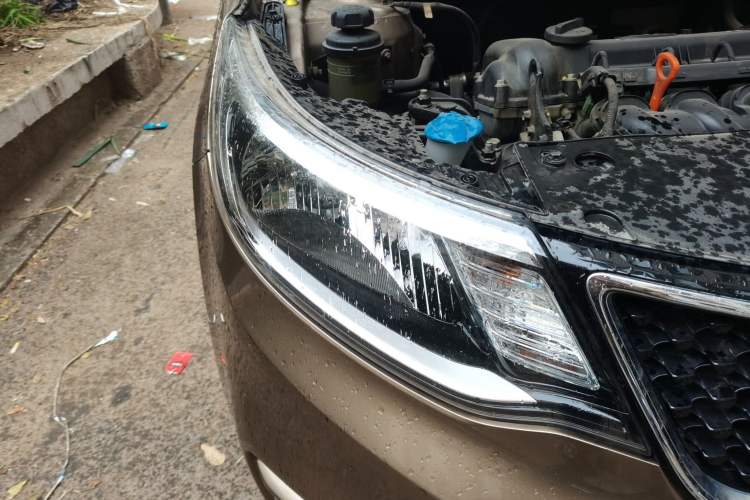 Used Kia K2 2015 Sedan 1.4L MT GLS Right Front Headlight