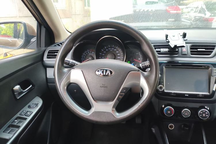 Used Kia K2 2015 Sedan 1.4L MT GLS Steering Wheel