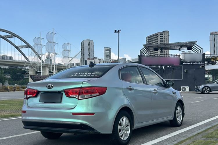 Used Kia K2 2015 Sedan 1.4L Automatic GLS Exterior 8
