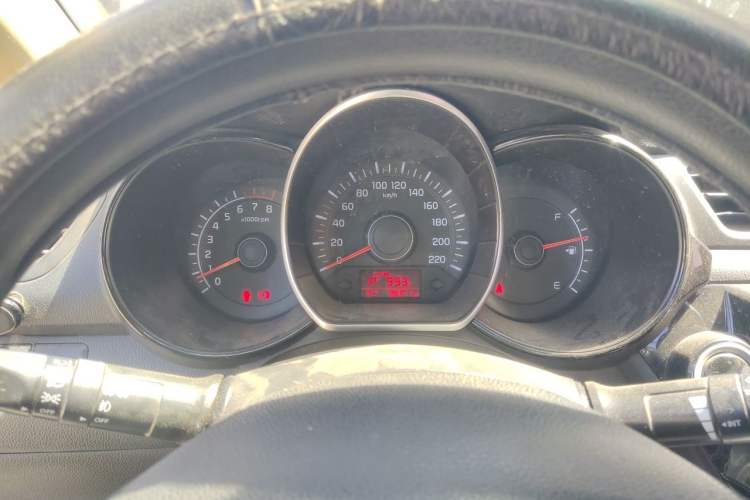 Used Kia K2 2015 Sedan 1.4L Automatic GLS Instrument Cluster