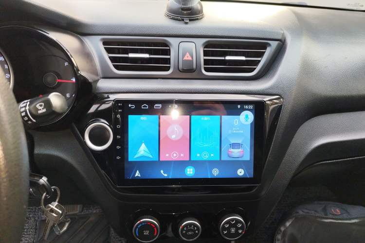 Used Kia K2 2015 Sedan 1.4L Automatic GLS Audio And AC Panel