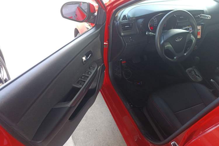 Used Kia K2 2015 Sedan 1.4L Automatic GLS Driver Seat