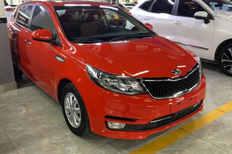 Used Kia K2 2015 Hatchback 1.4L AT GLS Cool Edition Exterior 2