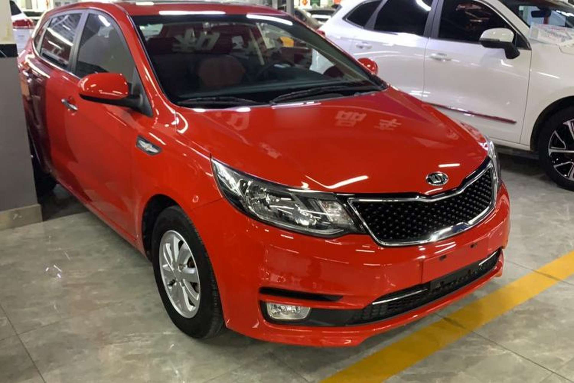 Used Kia K2 2015 Hatchback 1.4L AT GLS Cool Edition Exterior 2