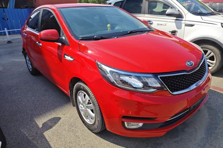 Used Kia K2 2015 Sedan 1.4L MT GLS Exterior 2