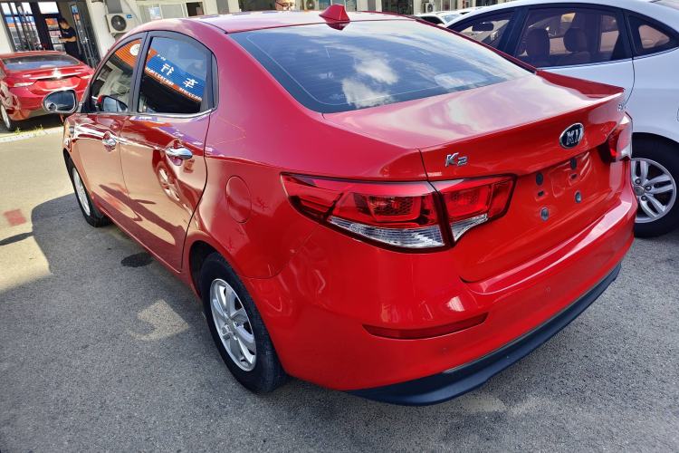 Used Kia K2 2015 Sedan 1.4L MT GLS Exterior 3