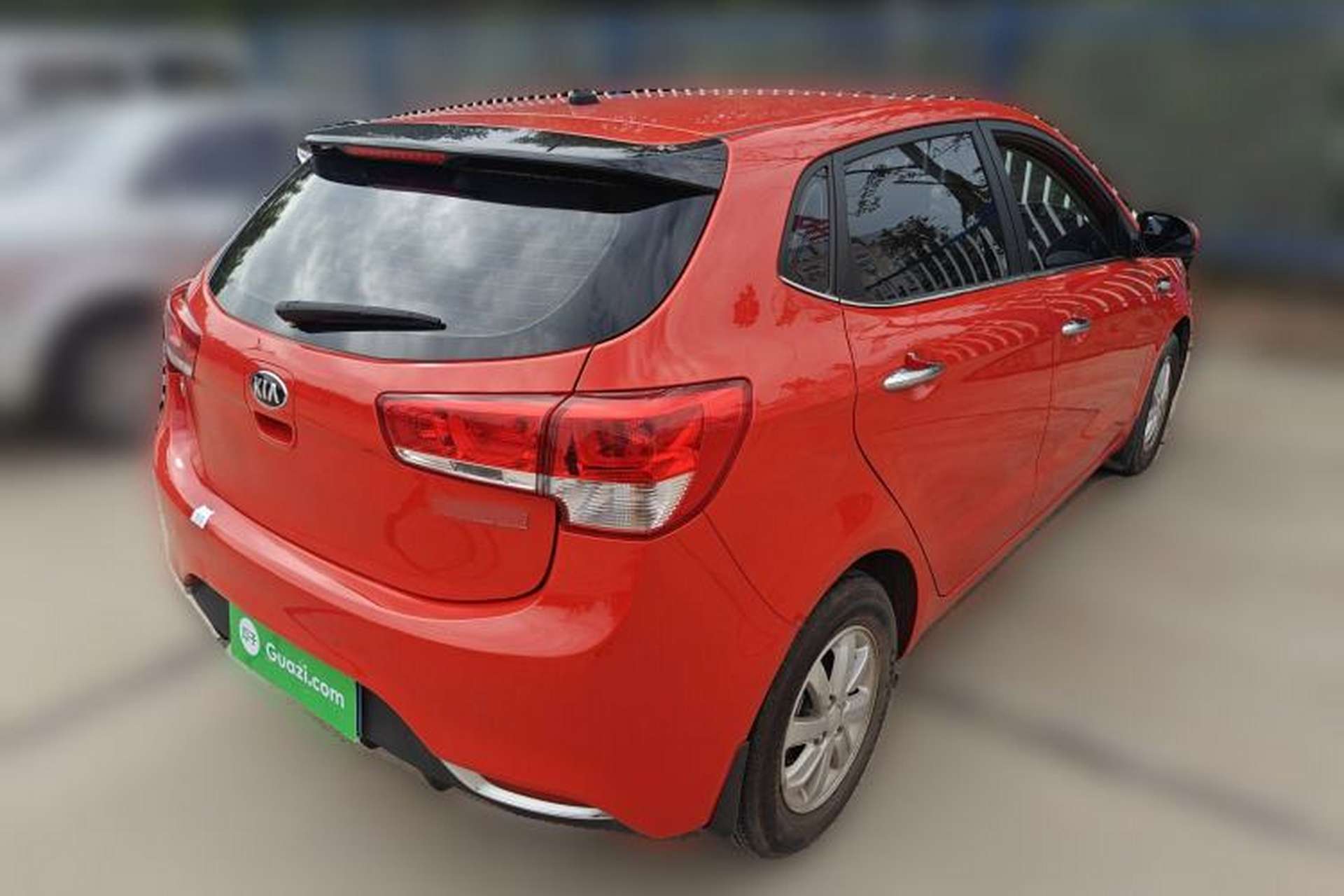 Used Kia K2 2015 Hatchback 1.4L AT GLS Cool Edition Exterior 5