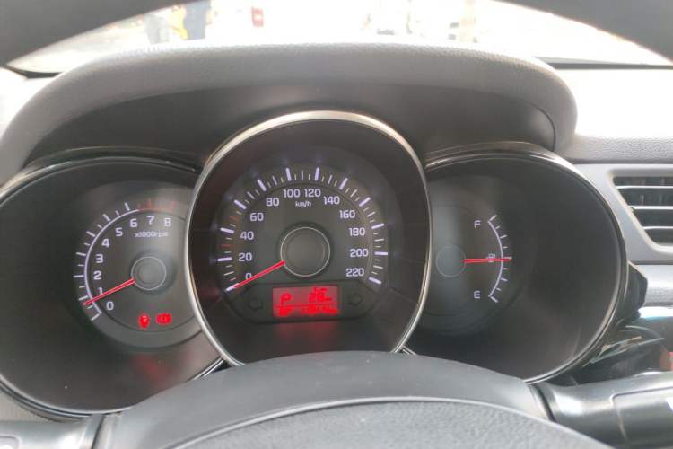 Used Kia K2 2015 Sedan 1.4L Automatic GLS Instrument Cluster