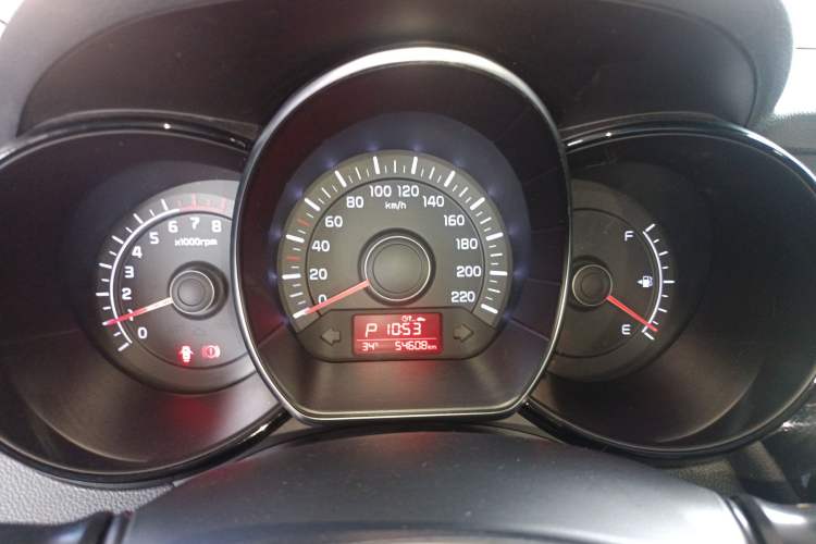 Used Kia K2 2015 Sedan 1.4L Automatic GLS Instrument Cluster