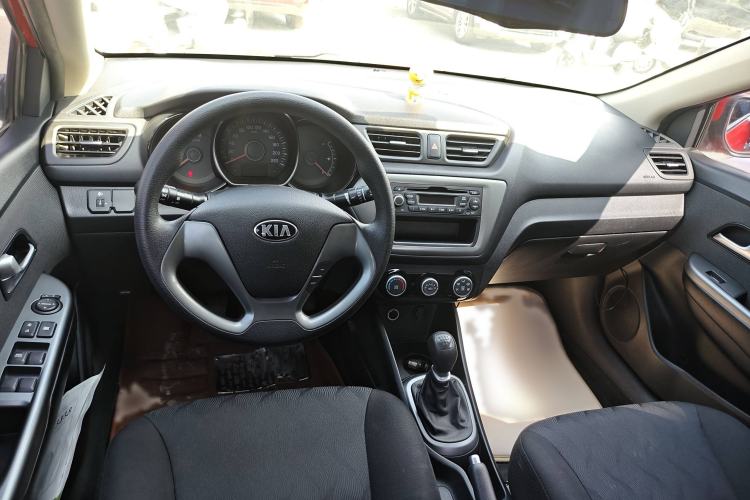 Used Kia K2 2015 Sedan 1.4L MT GLS Interior 1