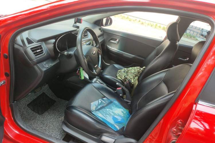 Used Kia K2 2015 Sedan 1.4L Automatic GLS Left Front Seat
