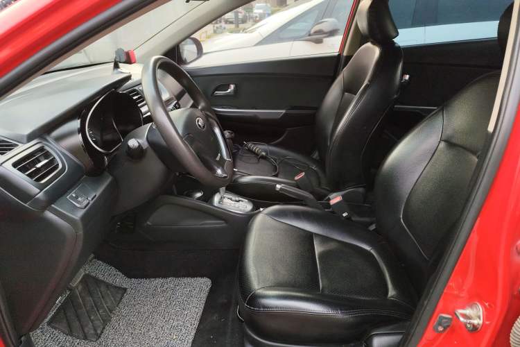Used Kia K2 2015 Sedan 1.4L Automatic GLS Left Front Seat