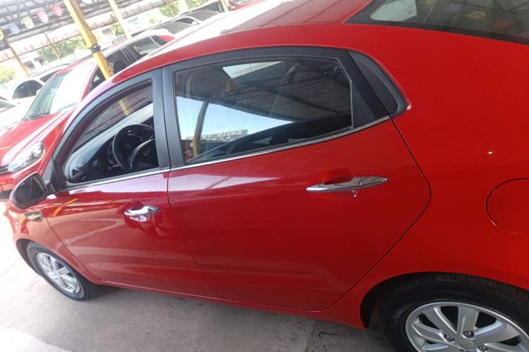 Used Kia K2 2015 Sedan 1.4L Automatic GLS Left Side