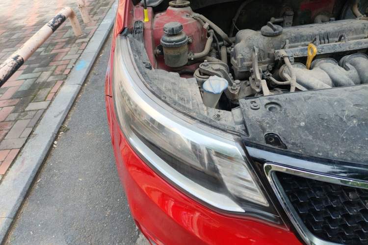 Used Kia K2 2015 Sedan 1.4L Automatic GLS Right Front Headlight