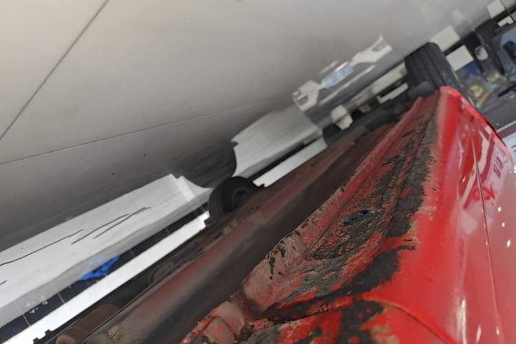 Used Kia K2 2015 Hatchback 1.4L AT GLS Cool Edition Right Side Sill