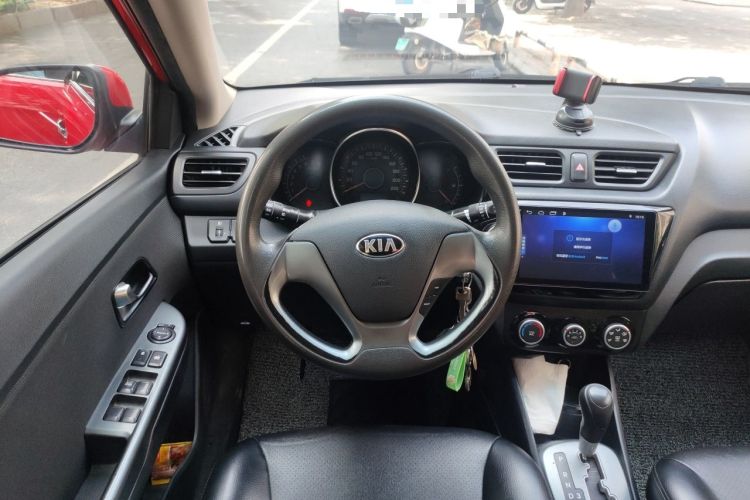 Used Kia K2 2015 Sedan 1.4L Automatic GLS Steering Wheel