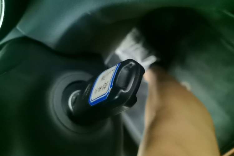 Used Kia K2 2015 Sedan 1.4L Automatic GLS Vehicle Key