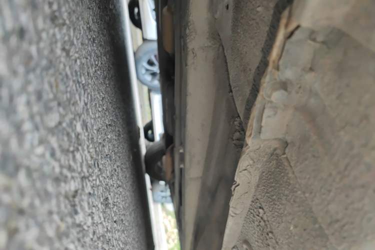 Used Kia K2 2015 Sedan 1.4L MT GLS Chassis Front Left