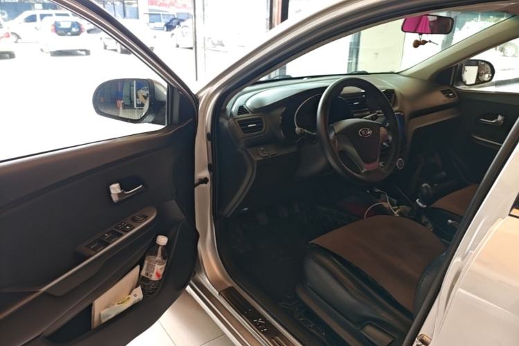 Used Kia K2 2015 Sedan 1.4L MT GLS Driver Seat