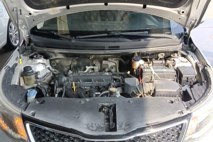 Used Kia K2 2015 Sedan 1.4L MT GLS Engine Bay