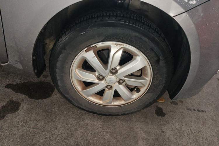 Used Kia K2 2015 Sedan 1.4L MT GLS Exterior 1