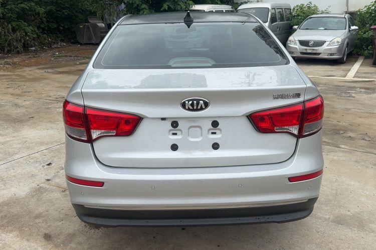 Used Kia K2 2015 Sedan 1.4L MT GLS Exterior 4