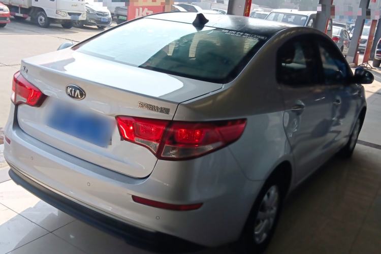 Used Kia K2 2015 Sedan 1.4L MT GLS Exterior 5