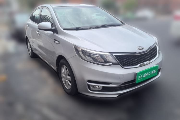 Used Kia K2 2015 Sedan 1.4L MT GLS Front Right 45 Deg