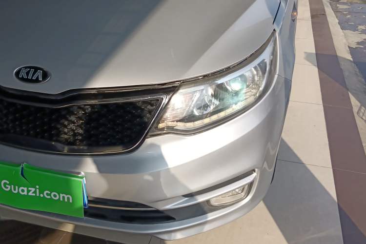 Used Kia K2 2015 Sedan 1.4L MT GLS Left Front Headlight