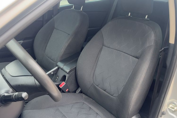 Used Kia K2 2015 Sedan 1.4L MT GLS Left Front Seat