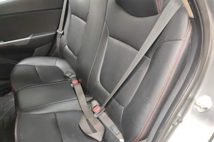 Used Kia K2 2015 Sedan 1.4L MT GLS Left Rear Seat